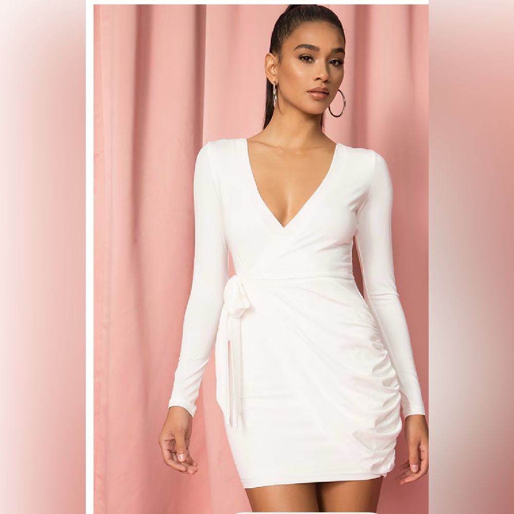 Superdown Sierah jersey wrap white dress size medium NWOT